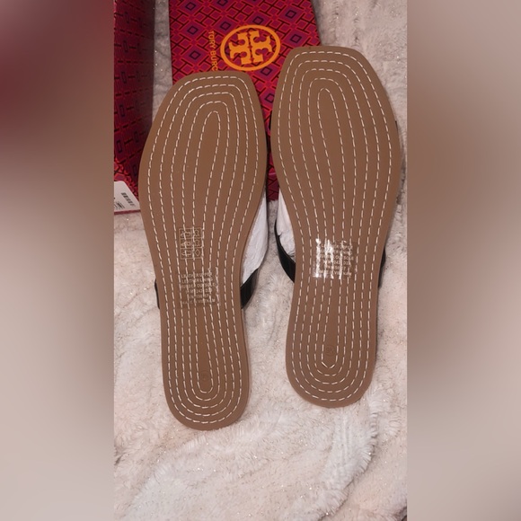 NIB Tory Burch sandals - Picture 5 of 11